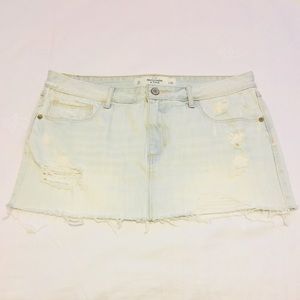 NEW Abercrombie & Fitch Denim Mini Skirt